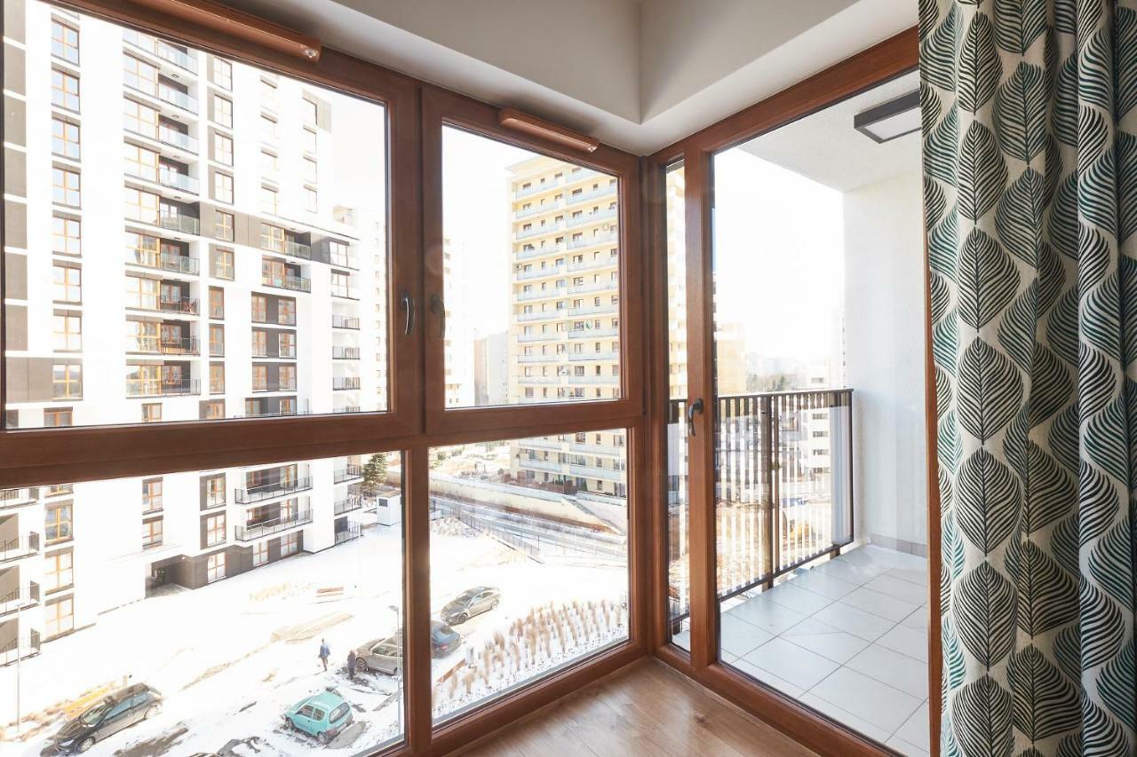 Modern Apartment In Варшава Екстериор снимка