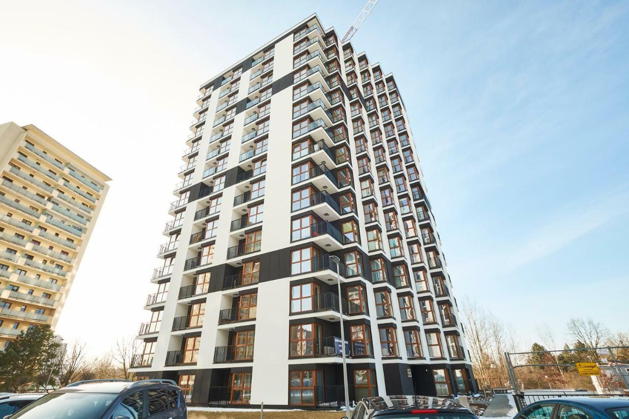 Modern Apartment In Варшава Екстериор снимка